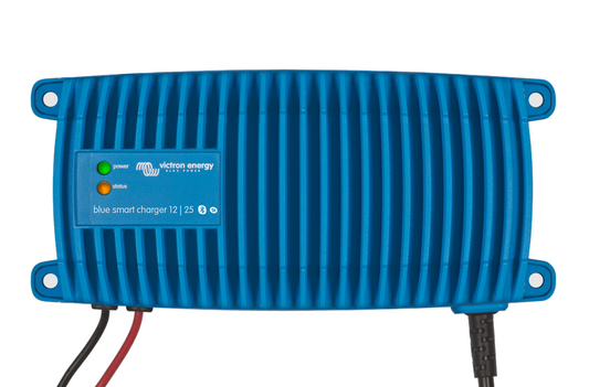 Victron Waterproof / Vattensäker Blue Smart IP67 Charger / Laddare 12/25 (1+Si) 230V